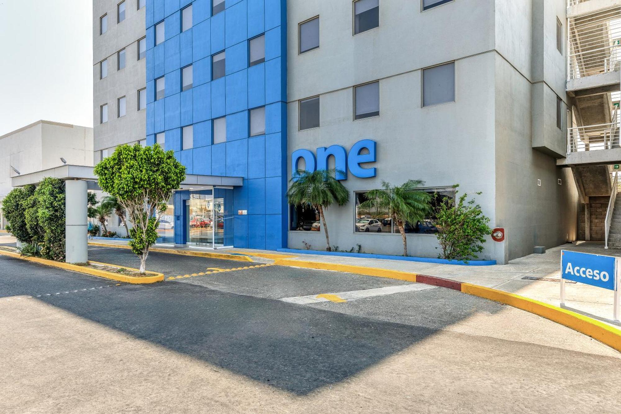 Hotel One Salina Cruz Exterior foto