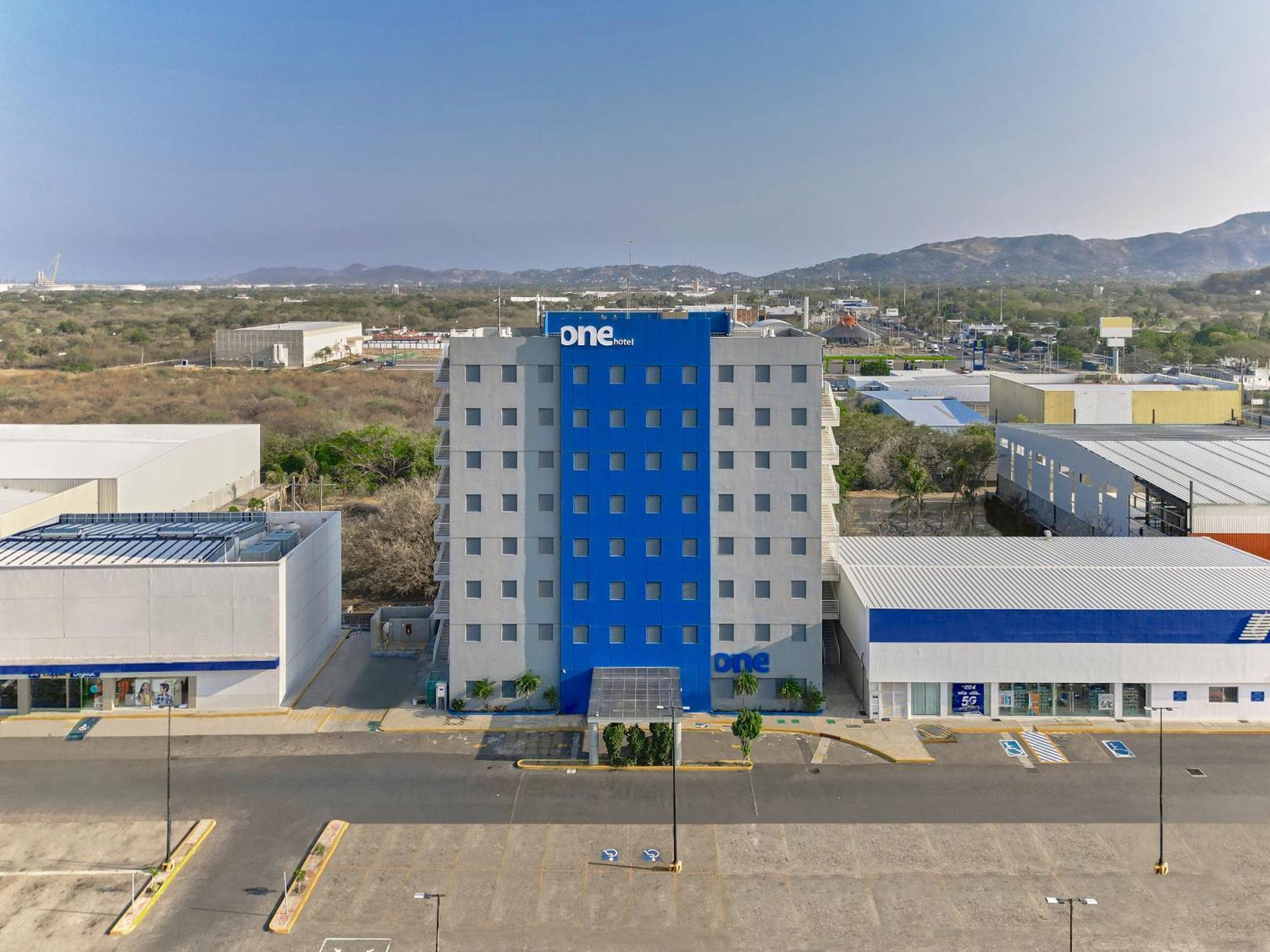Hotel One Salina Cruz Exterior foto